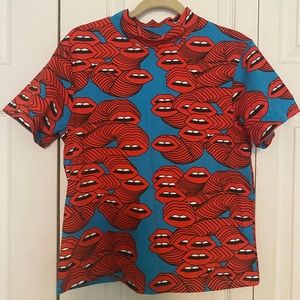 Nooworks Mouths Mock Neck Tee 👄👄👄